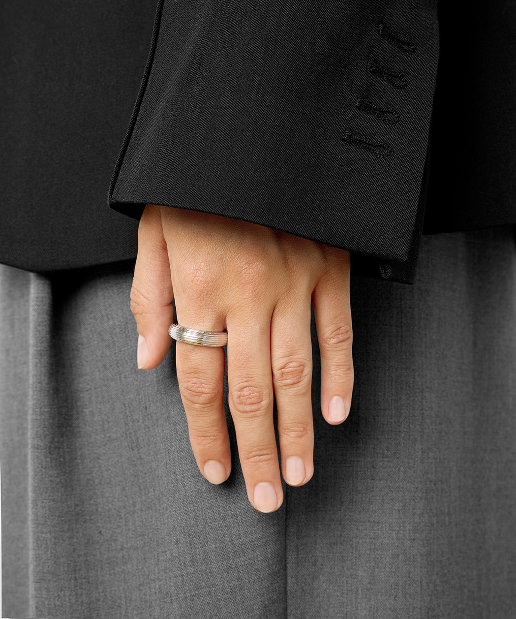 The Amelia Ring
