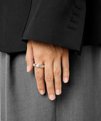 The Amelia Ring
