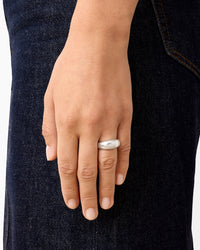 The Anna Ring