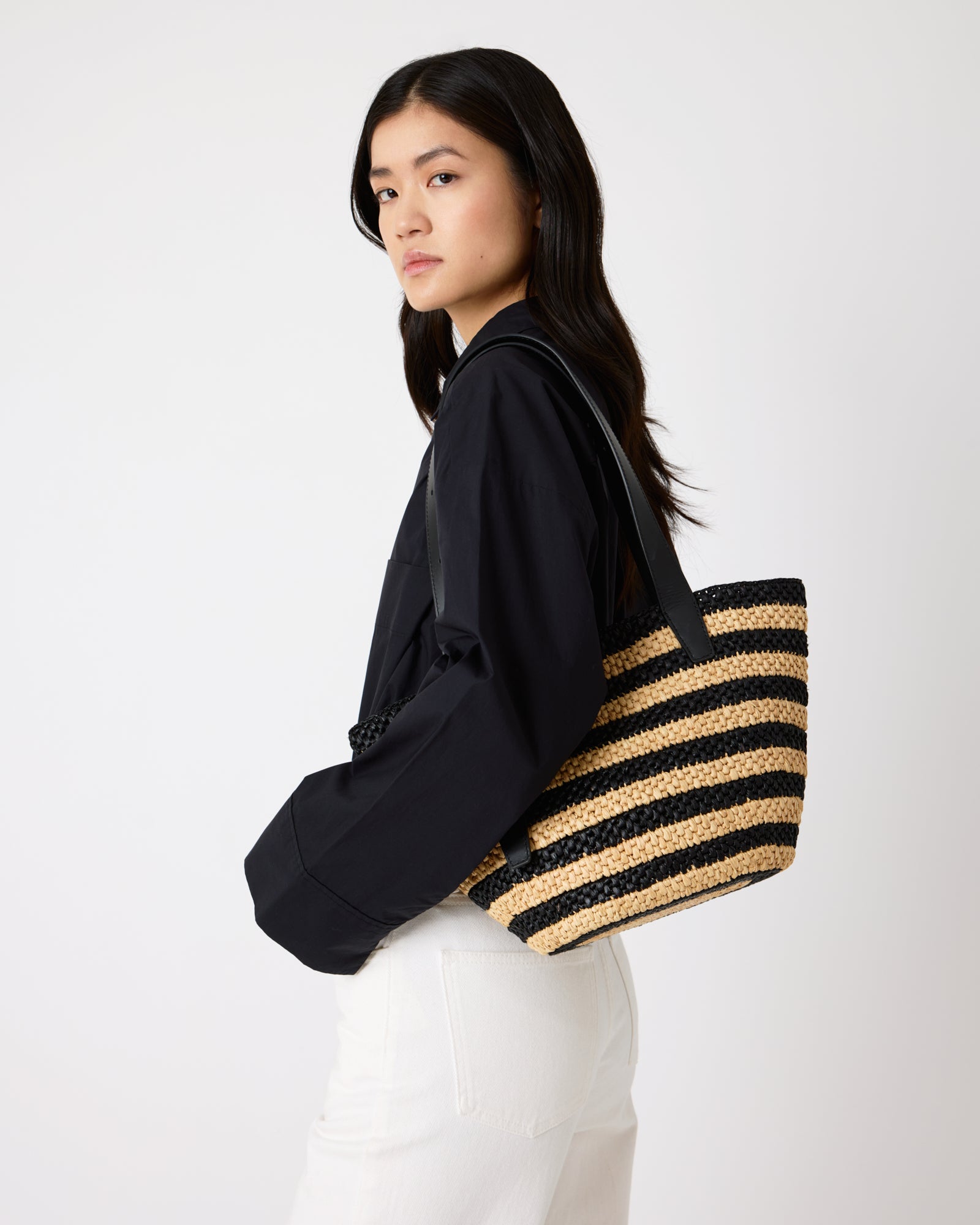 The Bianca Raffia Bag Small – LIÉ STUDIO