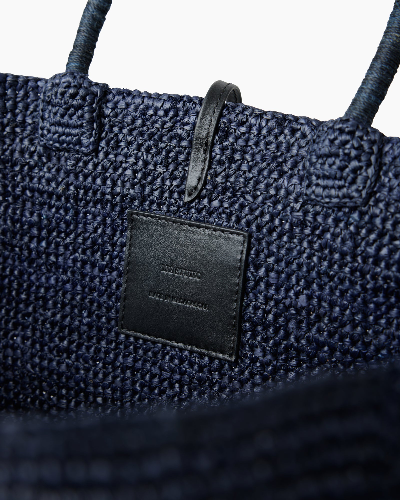 The Charlotte Raffia Bag Large in Navy | LIÉ STUDIO