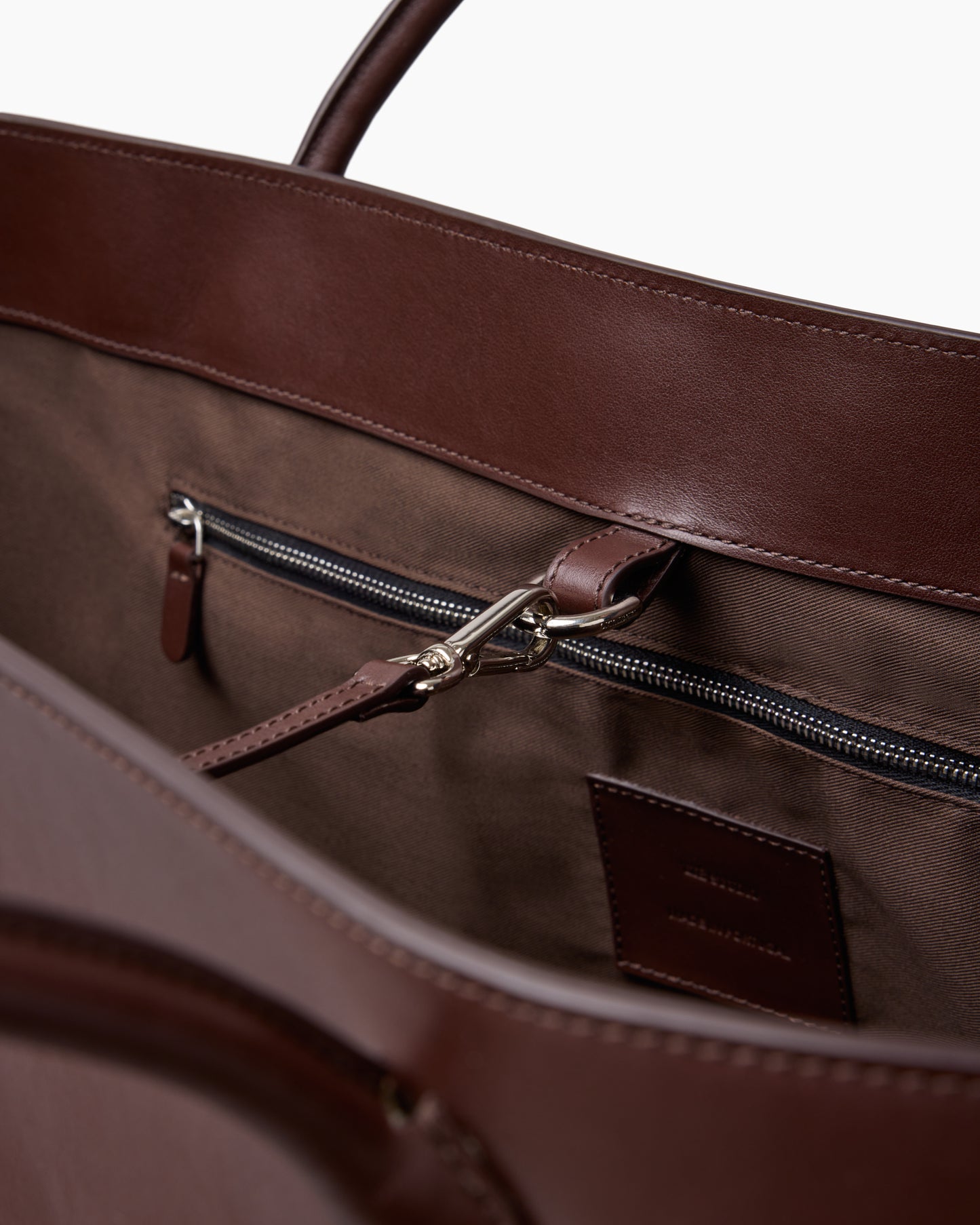 The Eva Weekend Tote