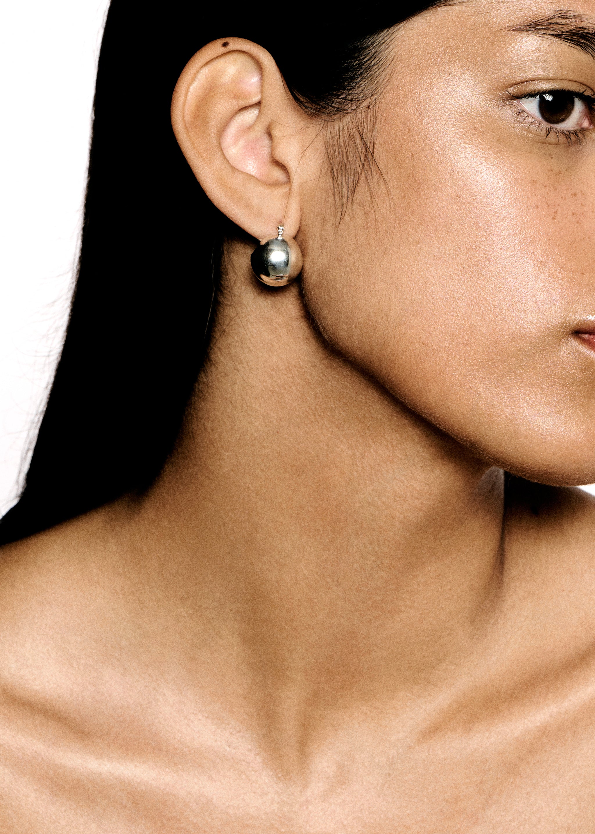 The Ingrid Earrings in gold or silver | LIÉ STUDIO